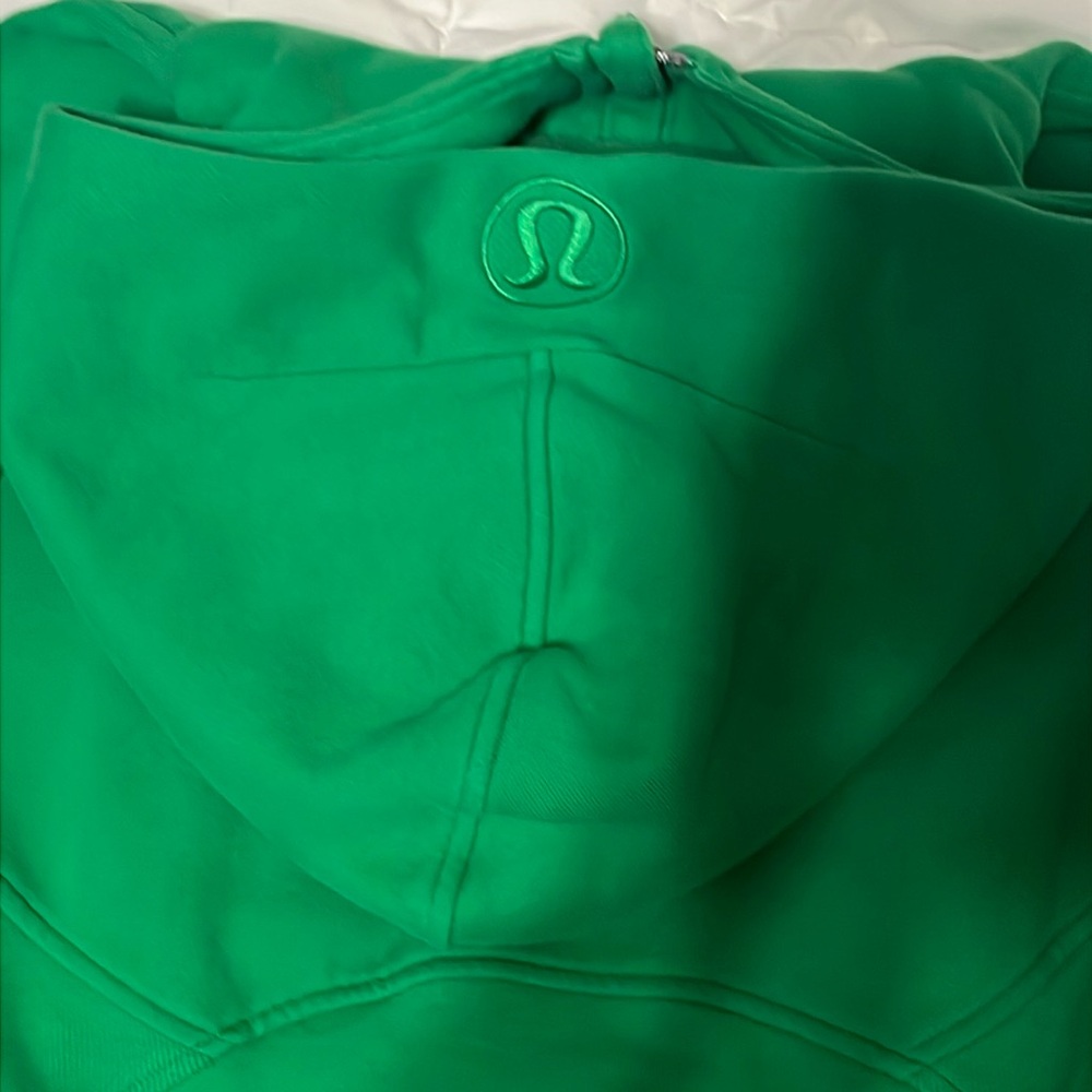 Brand new. Lululemon quarter zip scuba.